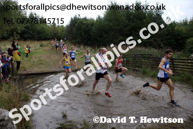 Senior mens Start Fitness North Eastern Harrier League, Tanfield, County Durham. Photo: David T. Hewitson/Sports for All Pics